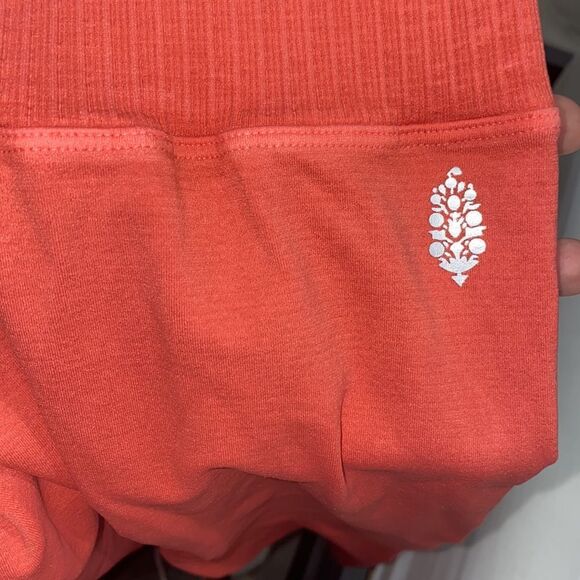 NWT Free People Good Karma Leggings - Picture 5 of 7